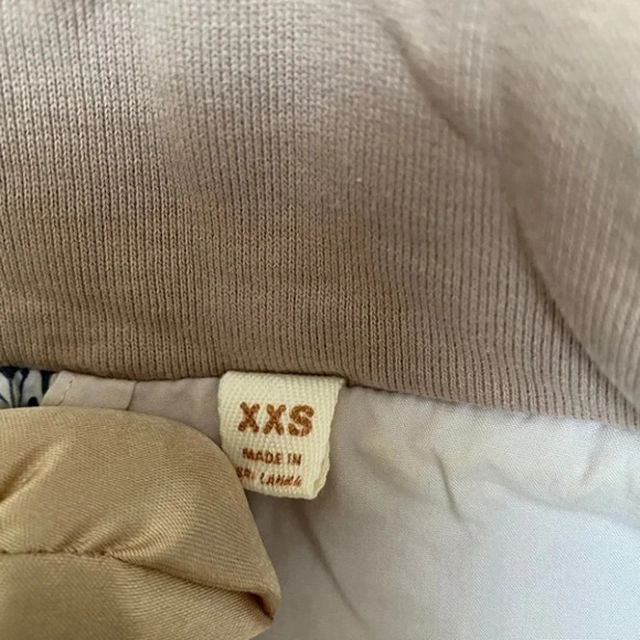 ARITZIA - Community Organic Cotton Jacket - Picture 6 of 7